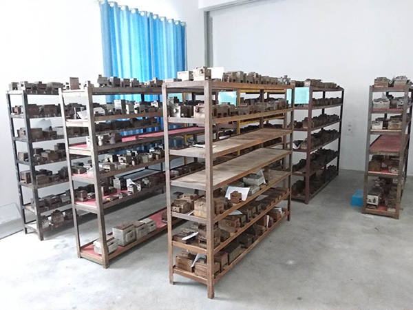 模具(jù)類(lèi)